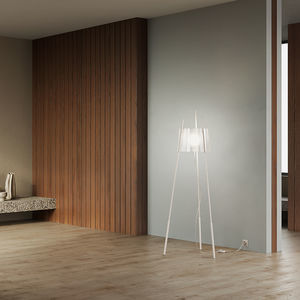 floor-standing lamp