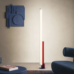 floor-standing lamp