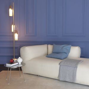 floor-standing lamp