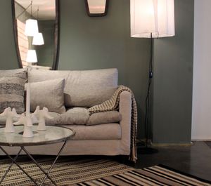floor-standing lamp