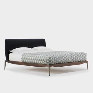 king size bed