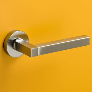 door handle 1