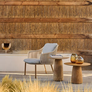 contemporary lounge chair