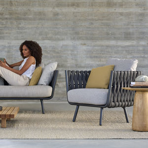 contemporary club chair
