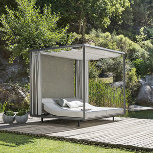 canopy garden bed