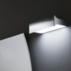 contemporary wall light