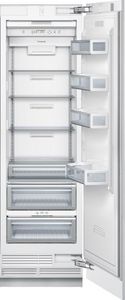 upright refrigerator-freezer