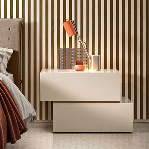 contemporary bedside table / lacquered wood / rectangular / with drawer