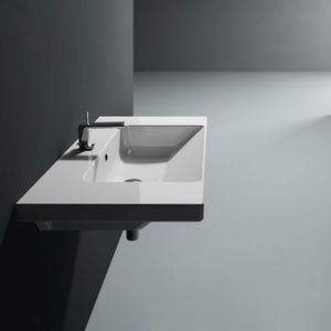 wall-mounted washbasin
