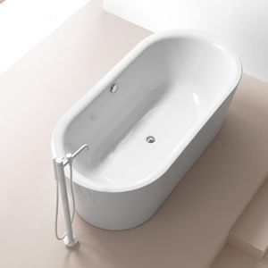 oval bathtub