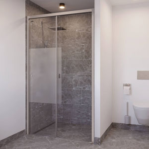fixed shower screen 1