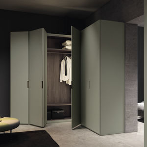 corner wardrobe