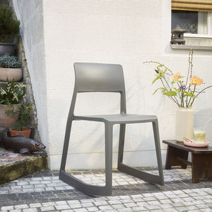 contemporary visitor chair