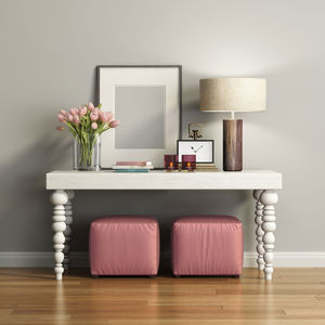 traditional sideboard table