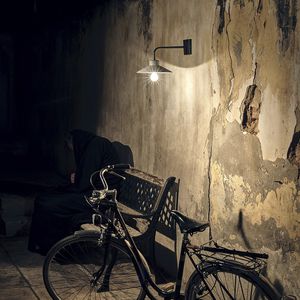 traditional wall light