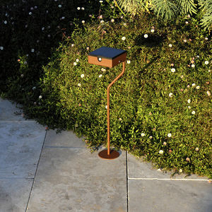 floor-standing lamp