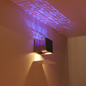 contemporary wall light