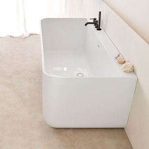 freestanding bathtub 1