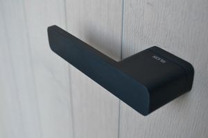 door handle 1
