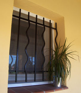 roll-up insect screen / for windows
