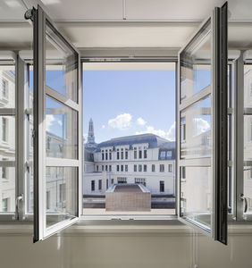 casement window / tilt-and-slide / top-hung / aluminum