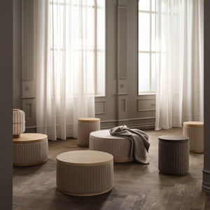 contemporary pouf 1
