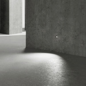 recessed spotlight