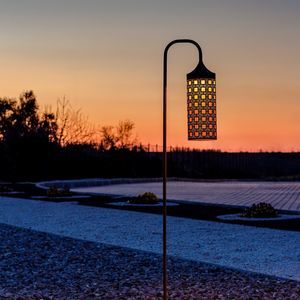 floor-standing lamp