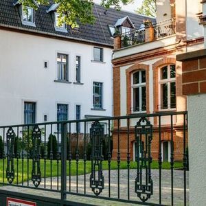 cast iron railing