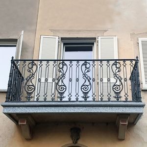cast iron railing