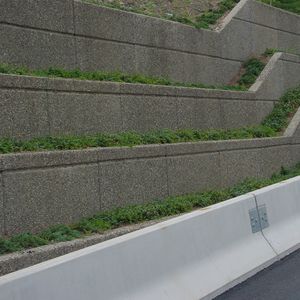 reinforced concrete retaining wall / modular / prefab / for bridge construction