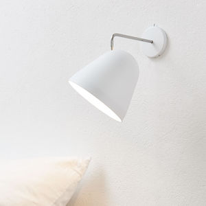 contemporary wall light