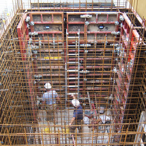 metal scaffolding 1