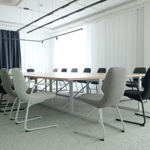 contemporary chair 1