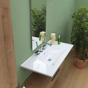 wall-mounted washbasin