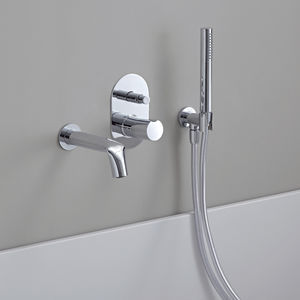 bathtub mixer tap