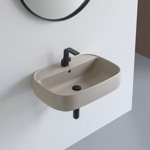 wall-mounted washbasin