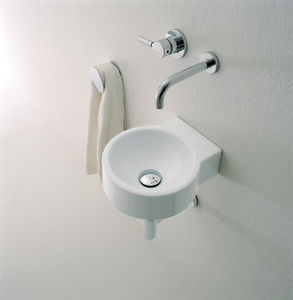 wall-mounted washbasin 1