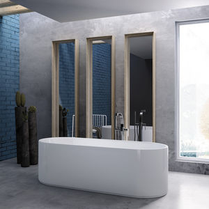 oval bathtub