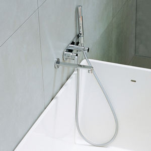 bathtub mixer tap