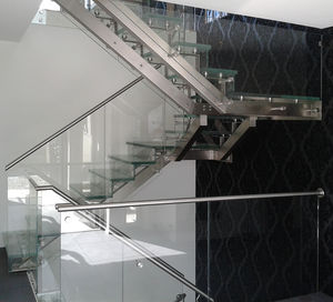 half-turn staircase