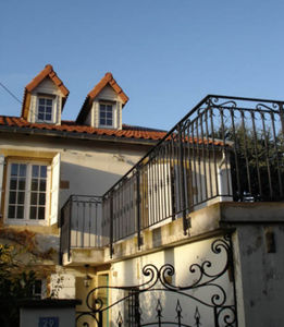 wrought iron railing