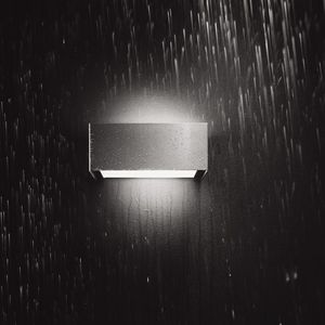 contemporary wall light 1
