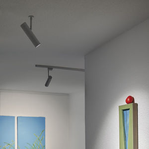 LED track light