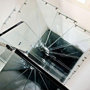 half-turn staircase