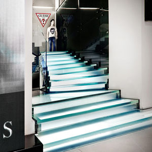 half-turn staircase