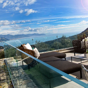 glass railing