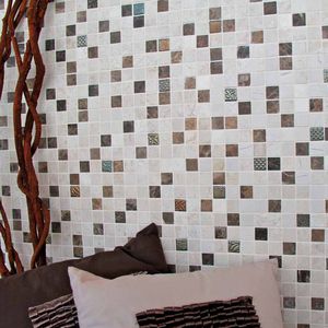 indoor mosaic tile / wall / marble / matte