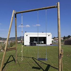 prefab house / contemporary / concrete / energy-efficient