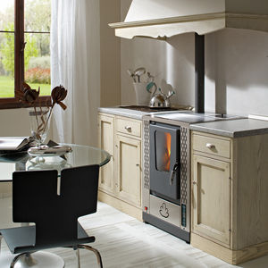 pellet heating stove 1